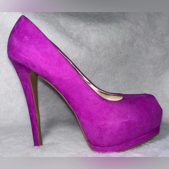 Pumps - Picture 5 of 6